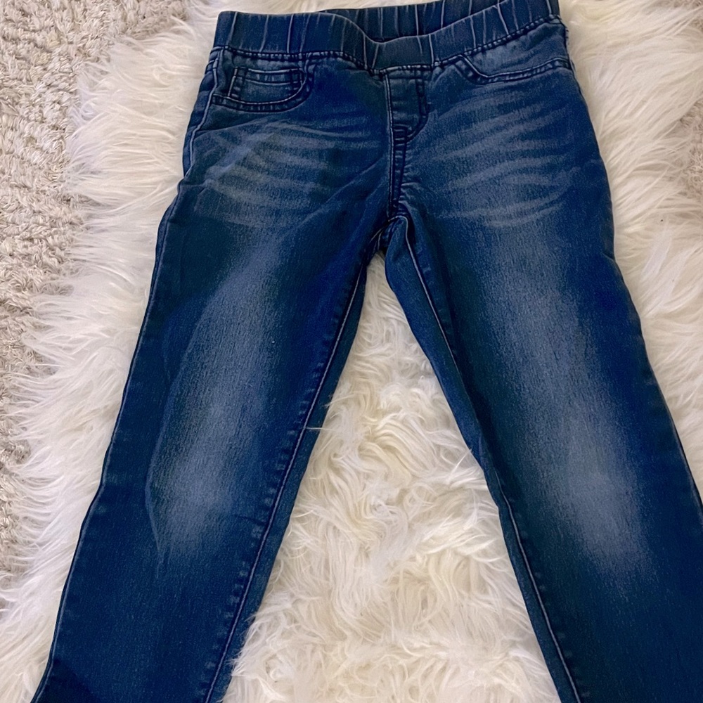 Girl’s Denim Cat & Jack Jeggings
